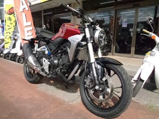 NO.4739　ＣＢ２５０Ｒ（ＭＣ５２） 水冷４サイクル単気筒エンジン　ＦＩ車　レッド　☆彡 製造国　日本