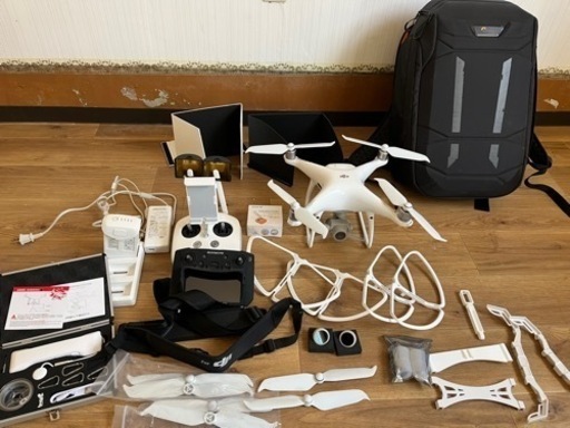 Phantom4 PRO 2.0   DJIドローン