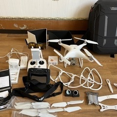 【ネット決済・配送可】Phantom4 PRO 2.0   DJ...