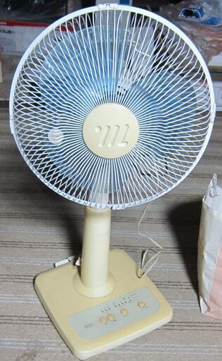 （J-634)　扇風機(中古･動作可）*引取り限定(加古川市　鶴林寺前）
