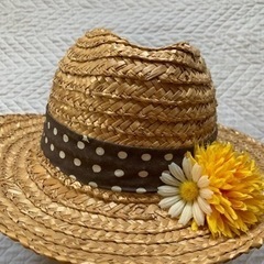 🌼値下げ🌼　花飾り付き麦わら帽子