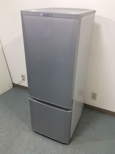 （9/4受渡済）JT7254【MITSUBISHI/三菱 2ドア冷蔵庫】美品 2017年製 MR-P17A-S 家電 キッチン 冷蔵冷凍庫 右開き 168L