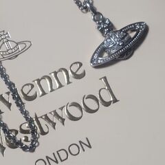 ヴィヴィアンペンダント