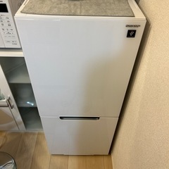 冷蔵庫　SHARP製　SJ-GD15G
