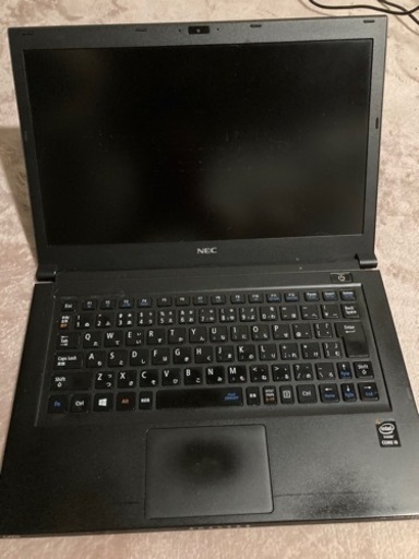 軽量パソコン　620グラム