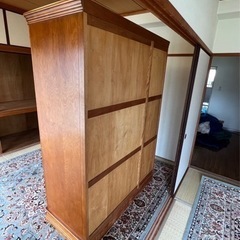 横浜ダニエル アンティーク ワードローブ 横浜ダニエル アンティーク ワードローブ