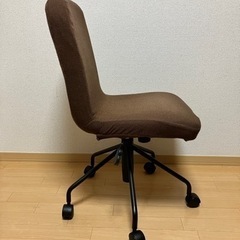 【お譲り先決まりました】昇降式　回転椅子　オフィスチェア