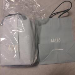 【新品未開封】プレゼント包装付
cado 空気清浄機 LEAF Portable モルタルブラック