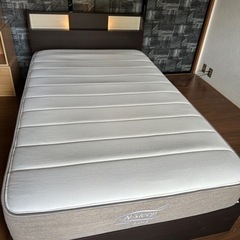 ニトリ　セミダブル　ベッド　マットレス　セット