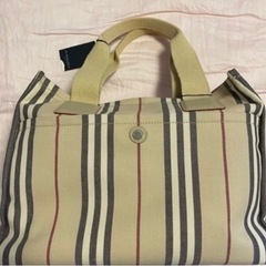 Burberry バッグ