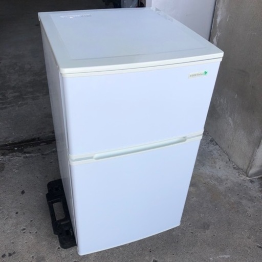 配達応談 2015年 ヤマダ HARB RELAX 90L YRZ-C09B1 2ドア冷凍冷蔵庫