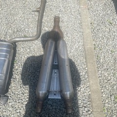 30セルシオ純正リアマフラーと中間マフラー