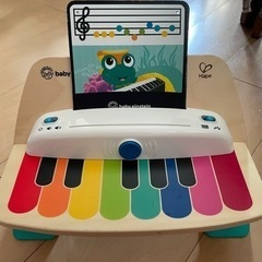 赤ちゃんから遊べる ピアノ おもちゃ