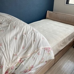 収納付きベッド　フレーム、マットレス付き8/26まで