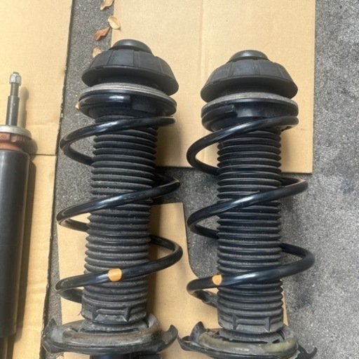 スズキ純正 zc32s スイフトスポーツ 純正ショック サスペンション