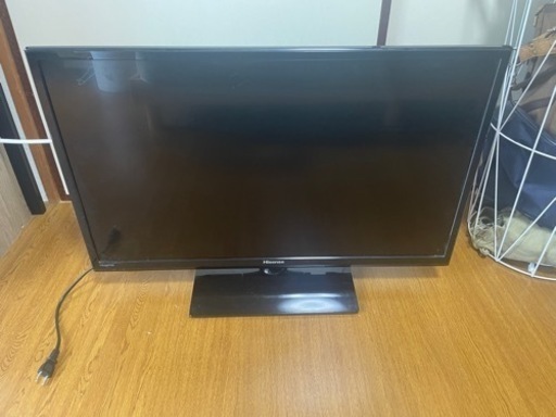 液晶テレビ　格安　Hisense 32 インチ　2013年