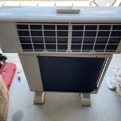 Panasonic 2.2kwエアコン CS-226CF-W 2016年製