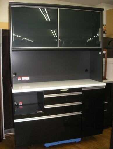 R089 国産ユーアイ製 キッチンボード、食器棚、幅140cm Used