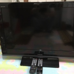 TOSHIBA  テレビ　SEGZA  32型