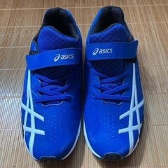 asicsの靴