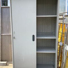 TAKUBO タクボ 物置 収納棚 カギあり スライド扉 屋外用 高さ193センチ 