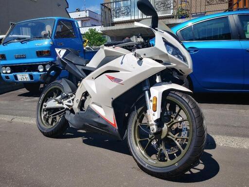 札幌発　アプリリア　RS50