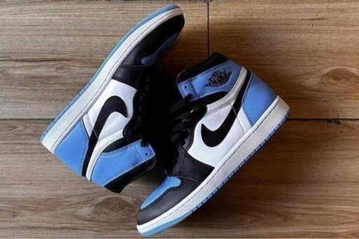 スニーカー Air jordan 1 University Blue