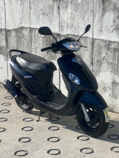 大人気セール‼️フロントタイヤ新品✨️バッテリー充電済み嬉しいシート張替え♪オイル交換済み♻️燃費重視の方にオススメ♪SYM 風50✴