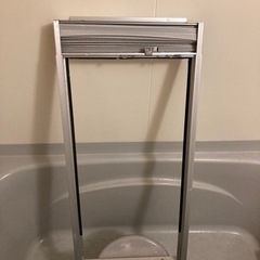 窓用エアコン 【清潔】洗浄済み 冷え確認