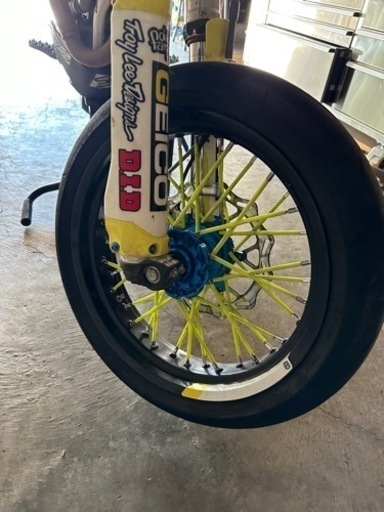 ハスクバーナ fe250 ホイールセット
