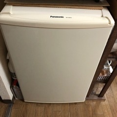 Panasonic 冷蔵庫　NR−80AW