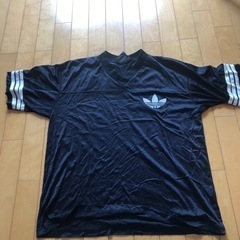 adidas アディダス Tシャツ