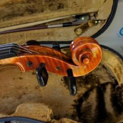 【取引中】SUZUKI　スズキ　No.620　バイオリン　4/4  1979 ハードケース付 取引中】SUZUKI スズキ No.620 バイオリン 4/4 1979 ハードケース付