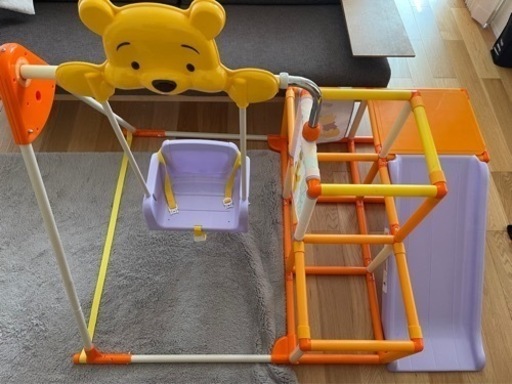 子ども　ジャングルジム