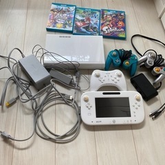 WIIU ゲーム機　ゲームソフト3点とセット　ゲームキューブコン...