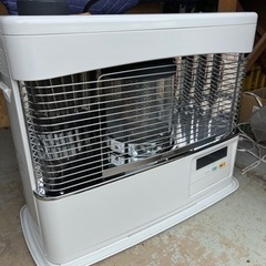 ワンシーズン使用の為、美品❗️コロナ石油ストーブ❗️値段交渉有り❗️