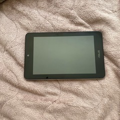 Asus MeMo pad HD7 ME 173X  iPadの...