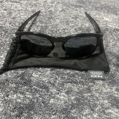 オークリー　サングラス　Oakley 