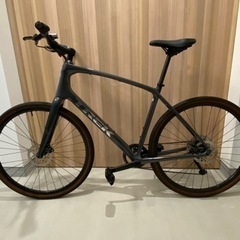 【ネット決済】Trek FX SPORT4 2022年モデル ト...