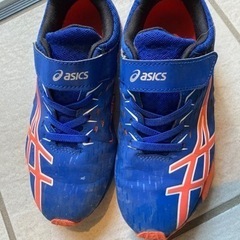 asics 21.5cm