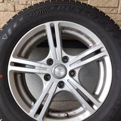 スタッドレスタイヤホイール付き２０２２年１月購入  205  60R16 92Q                 