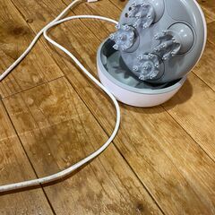 電動頭皮ブラシ