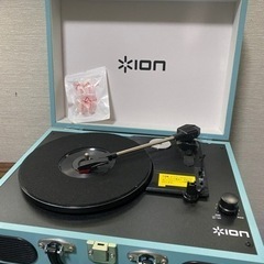 ION AUDIO ポータブル　トランク型レコードプレーヤー