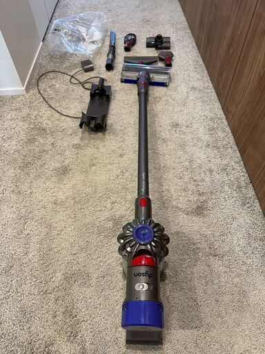 （中古）ダイソン掃除機　Dyson V8 Fluffy Plus