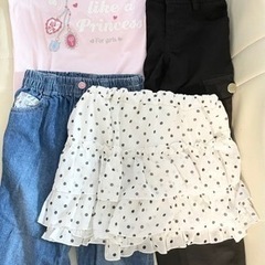 130 春夏　洋服　子ども服　トップス　デニム　ショートパンツ　女の子