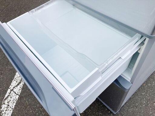 札幌◆東芝 VEGETA 330L 3ドア 冷凍冷蔵庫◆うるおい野菜室 TOSHIBA ベジータ GR-M33S 4