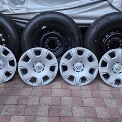 トヨタ　200系ハイエース　純正ホイール　タイヤ付　4本