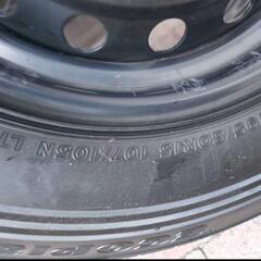 トヨタ　200系ハイエース　純正ホイール　タイヤ付　4本