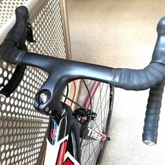 直接引取のみ】TREK Madone3.1 【補修済動作品】フルカーボンロード 