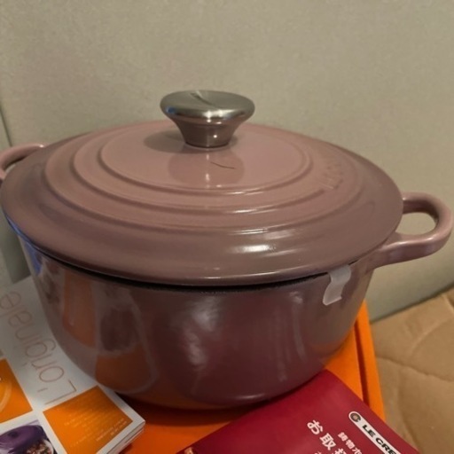 ルクルーゼ ココット・ロンド 20cm 未使用 ル・クルーゼ(Le Creuset